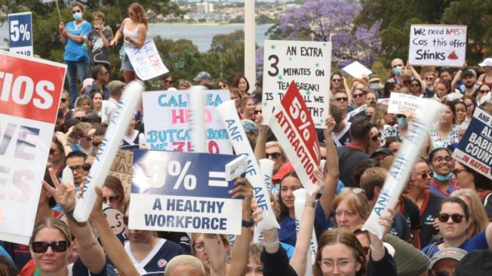 Nurses rally