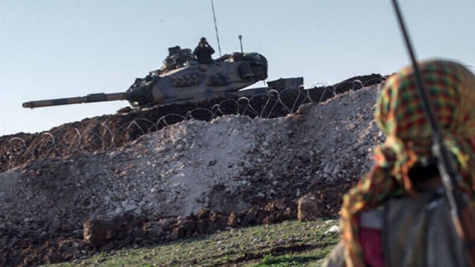 Turkish forces near the border with Syria