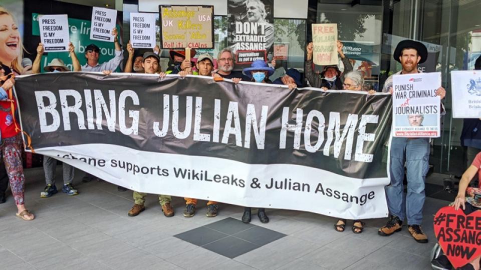 Free Julian Assange protest September 2020