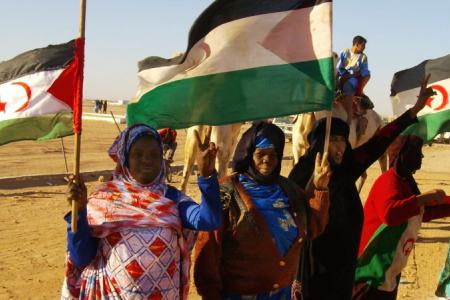 Polisario supporters in Western Sahara. Photo: Tony Iltis